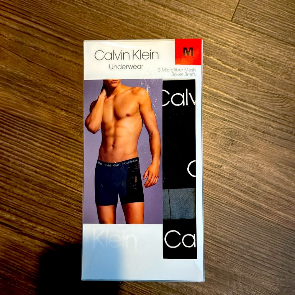 Calvin Klein underwear - Picture 1 of 2